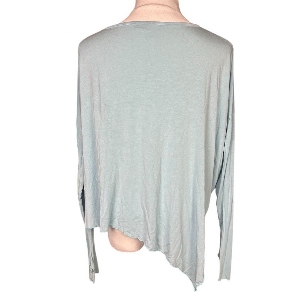 Caraucci Women's Long Sleeve Asymmetrical Top Blue One Size Layering - Picture 3 of 6